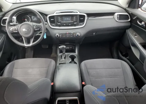 2016 Kia Sorento Lx z USA, uszkodzony, nr VIN 5XYPGDA57GG160070